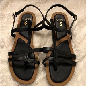 Franco Sarto Black Strappy T-Strap Leather Sandals